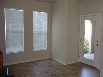 2nd image of 5350 Dunlay Dr Unit 1615