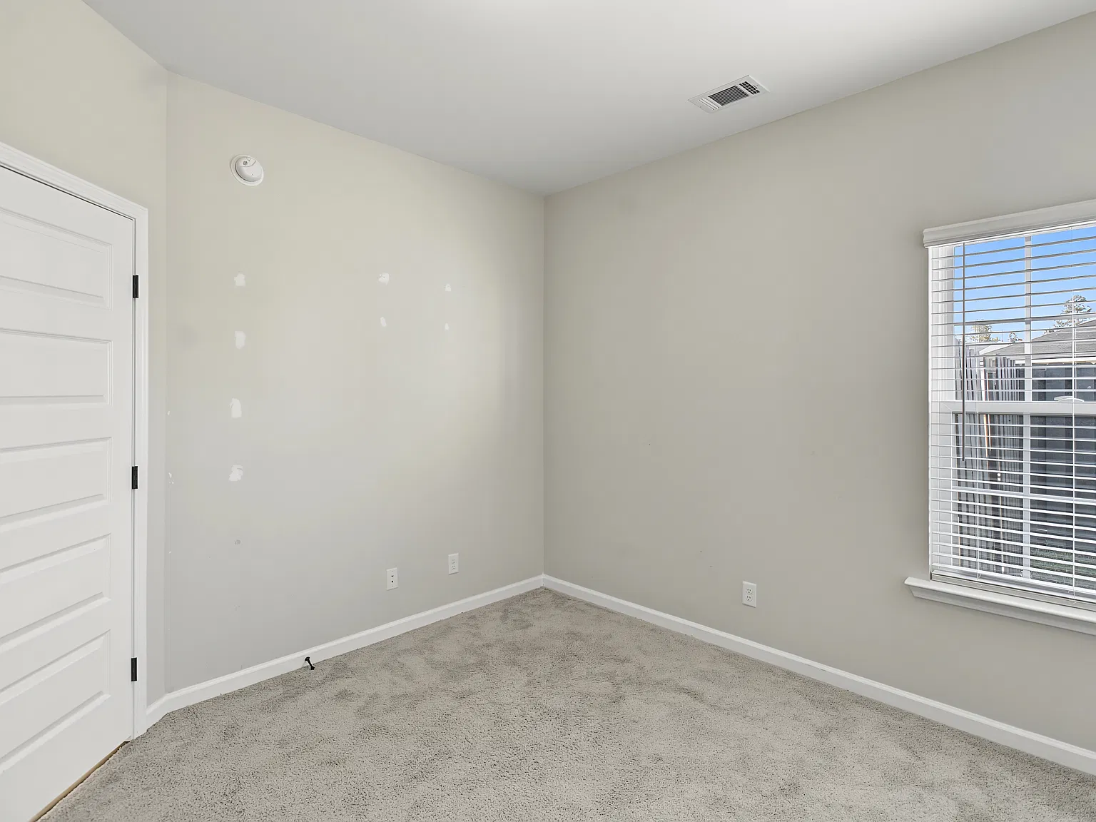 143 Renwick Loop - 1 — Photo 4