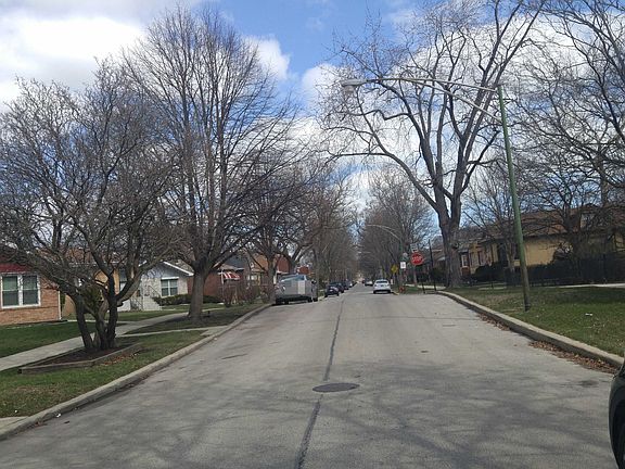 5th image of 7806 S Luella Ave