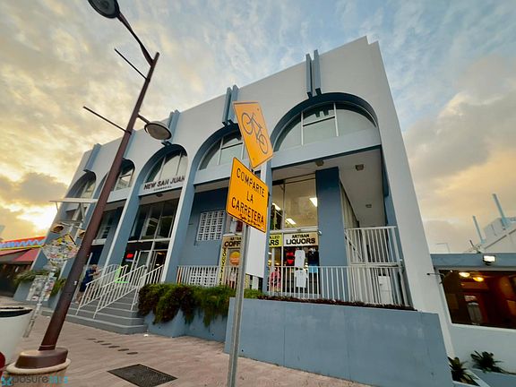 2nd image of 6471 Avenue Isla Verde #501