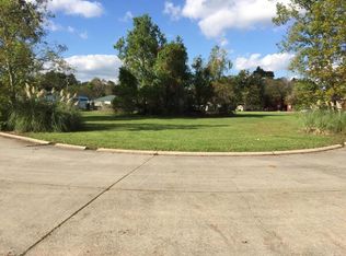 921 Oak St, New Iberia, LA 70563