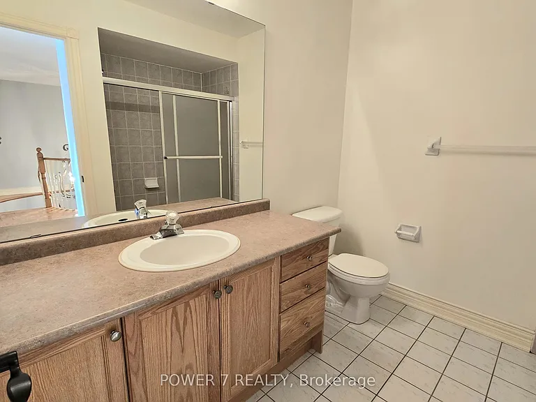 19 Wheatfield Dr — Photo 14