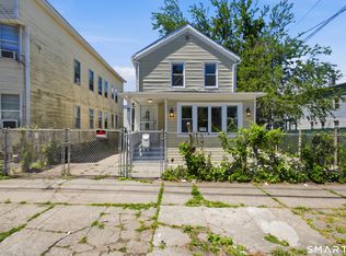 11 Bell Street, Bridgeport, CT 06610
