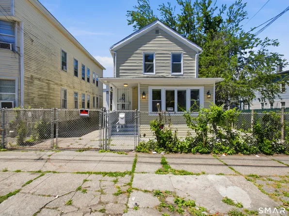 11 Bell Street, Bridgeport, CT 06610