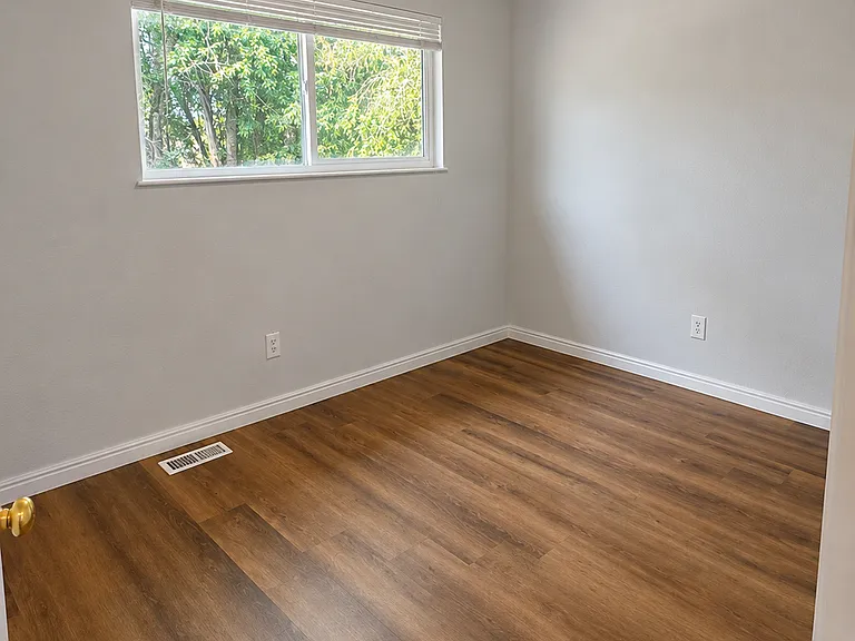 1601 W Ivy Cir #3 — Photo 9