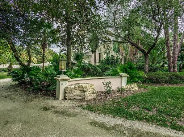 100 ISLAND WAY, WINTER HAVEN, FL 33884