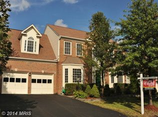 6220 Willowfield Way, Springfield, VA 22150