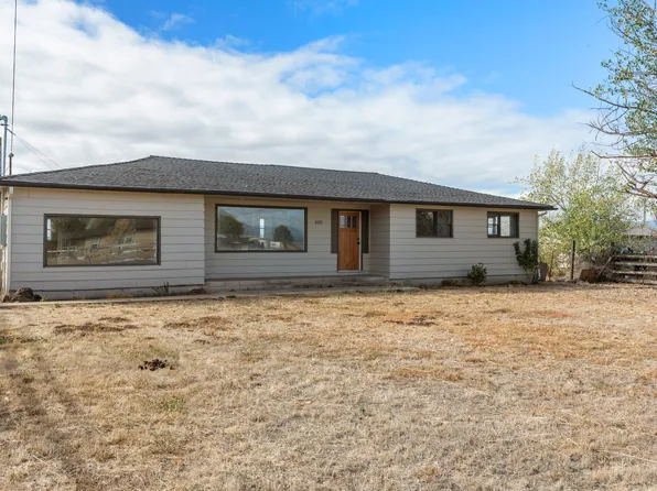4182 Avenue A, White City, OR 97503