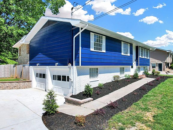 3rd image of 210 Bland Dr NE