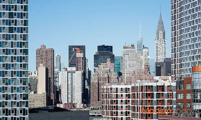 Sold by Modern Spaces | media 9