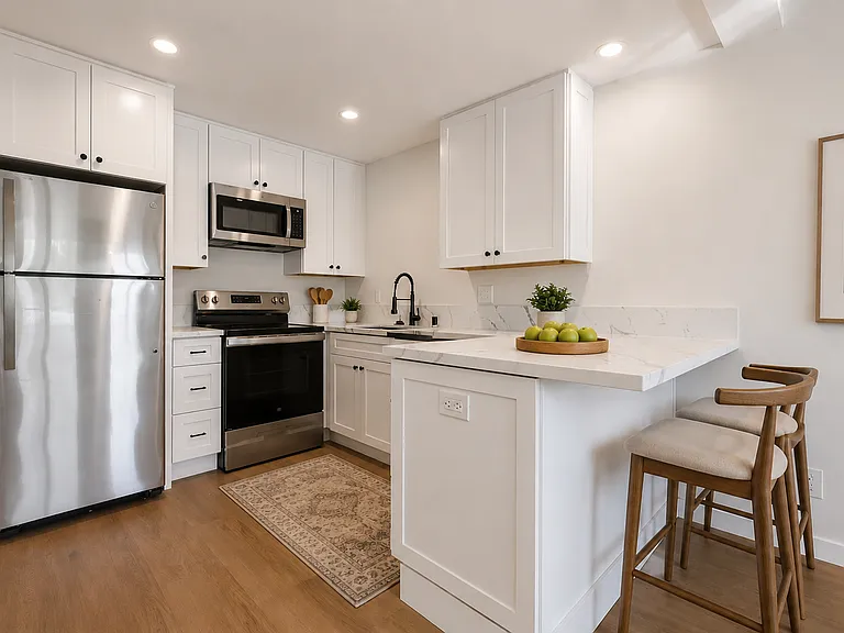 4052 Iowa Street — Photo 3