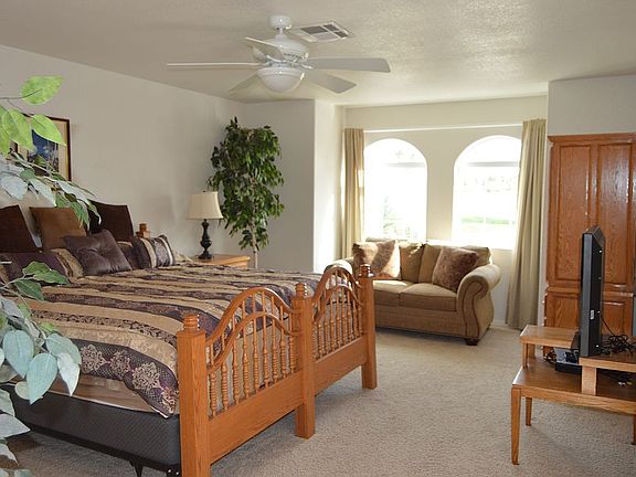 Huge Master Bedroom