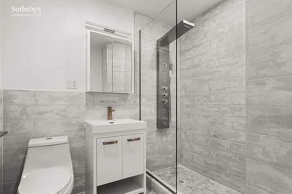 Rented by Sotheby's International Realty | media 14