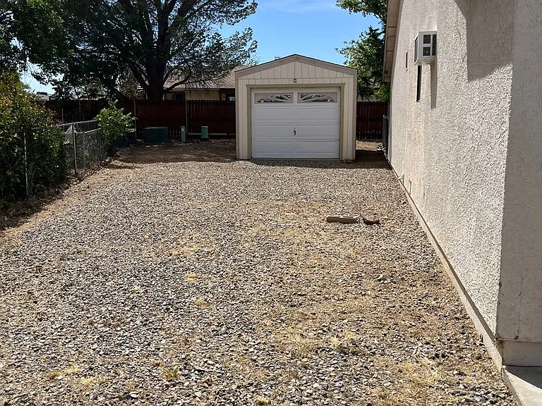 6068 N Peak Cir — Photo 17