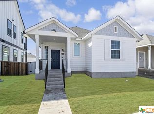 418 Hortus Dr, Kyle, TX 78640