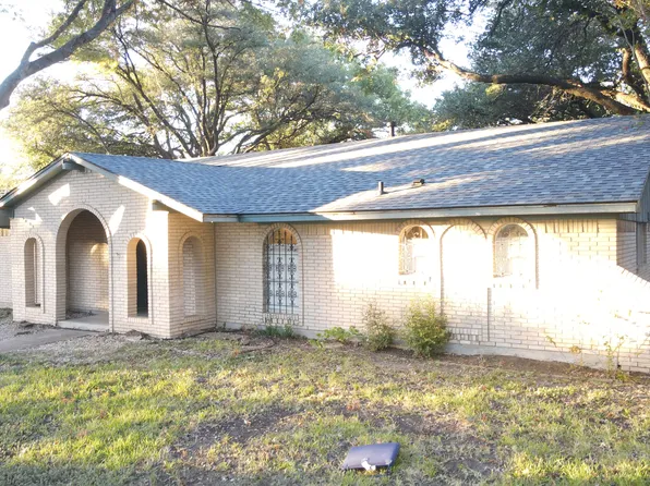 931 Birchwood Dr, Lancaster, TX 75146