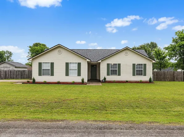 365 Crossroads Cv, Ward, AR 72176