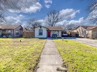 507 S High St, Uvalde, TX 78801