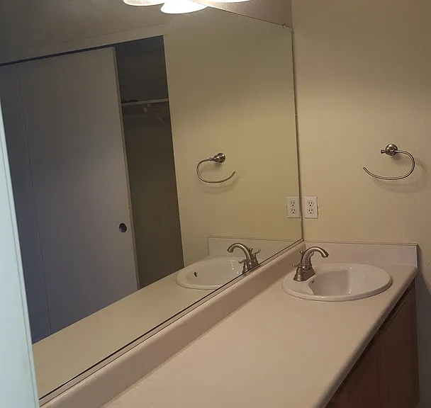 7584 Cricket Hill Dr NE — Photo 6