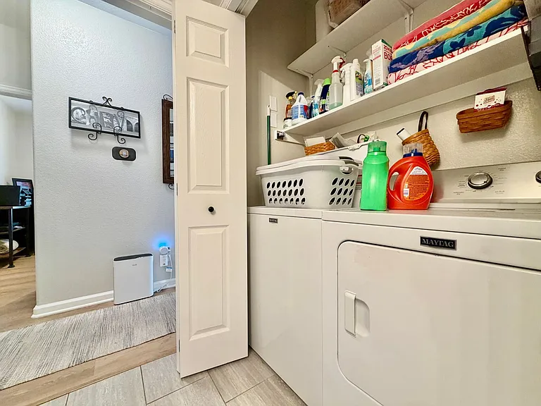 4765 Hahns Peak Dr #101 — Photo 15
