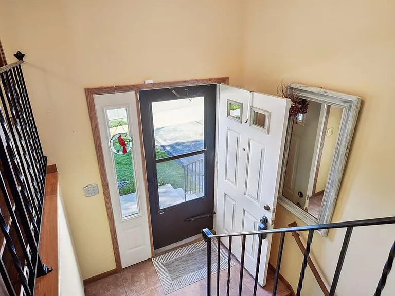 10363 Balsam Ln — Photo 5