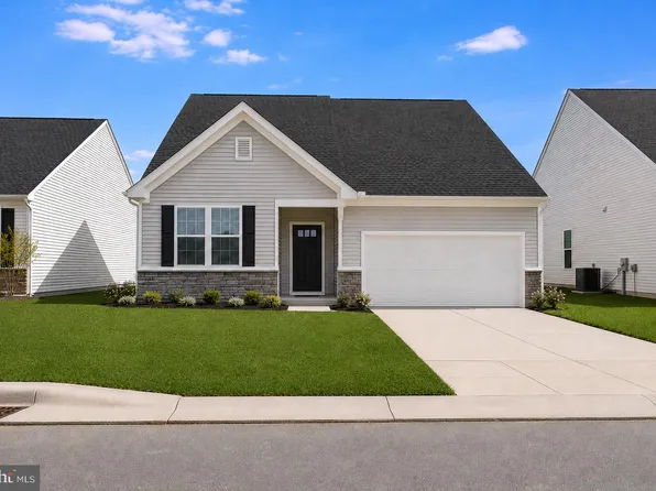 876 Virdin Dr, Smyrna, DE 19977