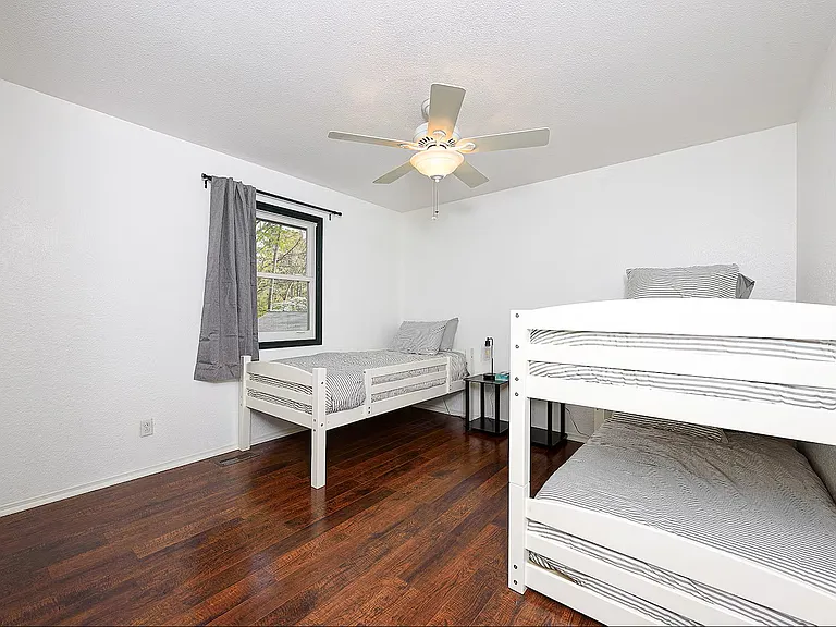 4 Lambeth Cir — Photo 11
