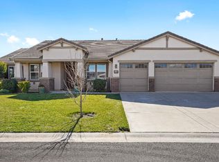 2104 Feather Ridge Dr, Plumas Lake, CA