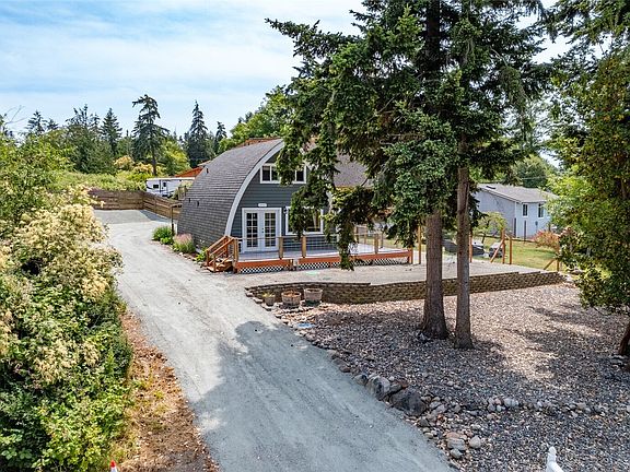 2nd image of 1117 Halsey Drive