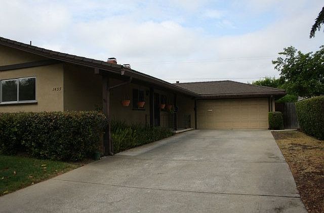 1st image of 1455 Hollenbeck Ave