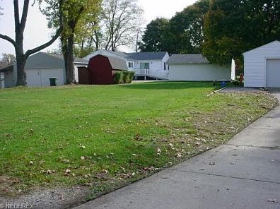 5th image of 2812 Osage Ave