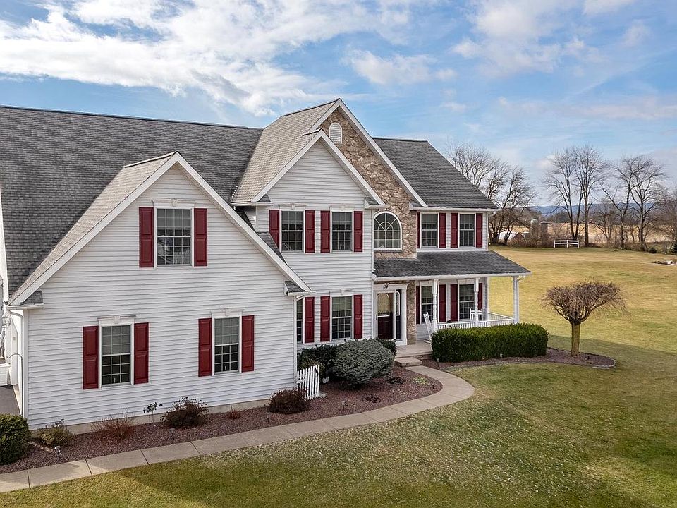 1st image of 74 Josie Dr