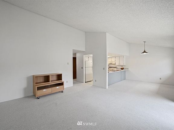 Looking to the kitchen and dining area.