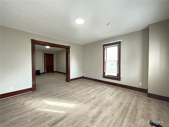 4th image of 26 N Philadelphia St #24