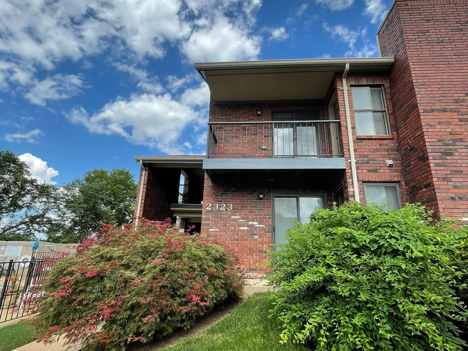 2323 Kratky Rd — Photo 4