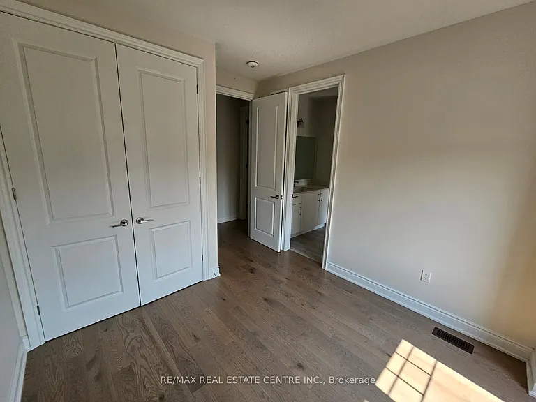 18 Gladmary Dr — Photo 19