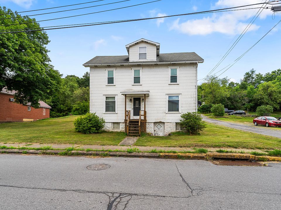 1st image of 1208 Main St