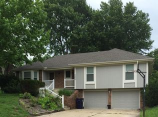 2208 NW 11th St, Blue Springs, MO 64015