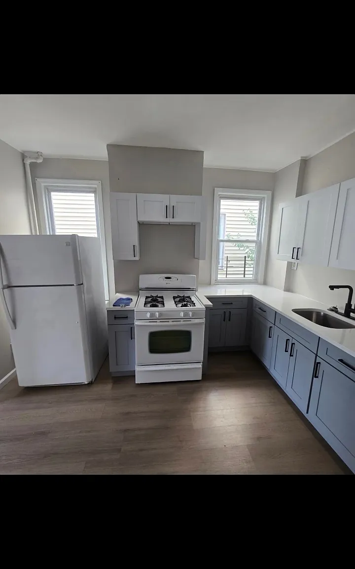 1 bed, $1,650 — Photo 1