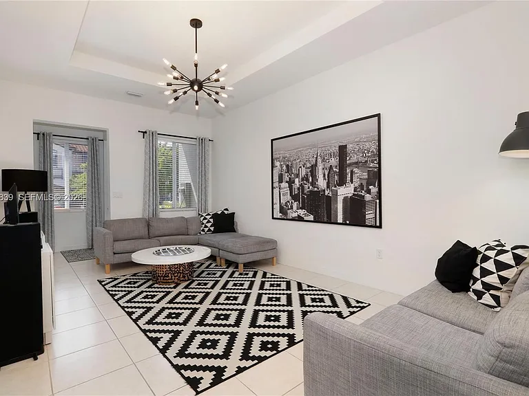 17641 SW 153rd Ct #_ — Photo 3