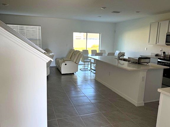 4th image of 3440 Ivy Hollow Dr