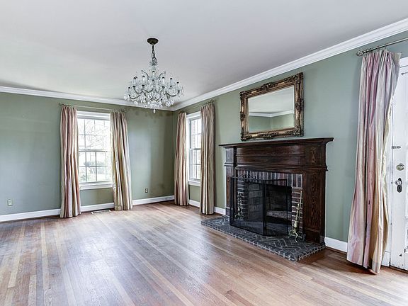 Living Room with Fireplace