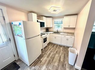 75 Crandall Ave, Westerly, RI 02891