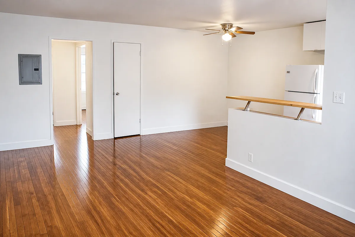 Building Photo - 3333 San Marino St #13