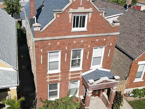 3rd image of 2636 S Kolin Ave