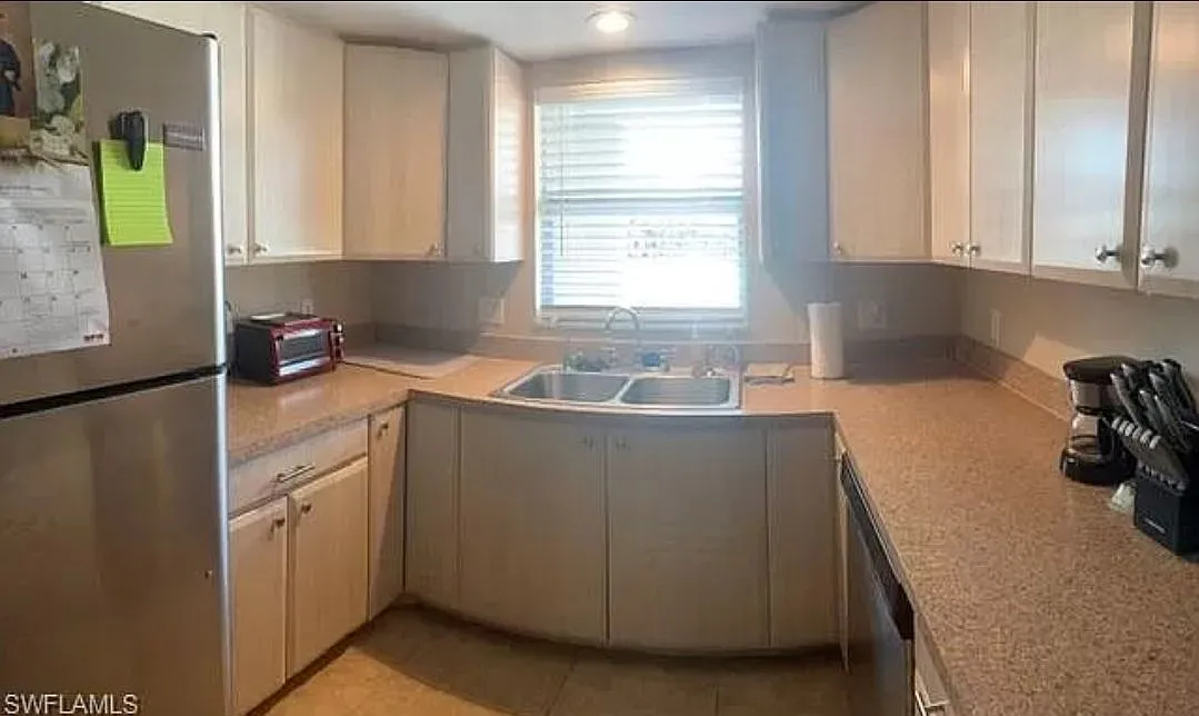 2 bed, $825 — Photo 4