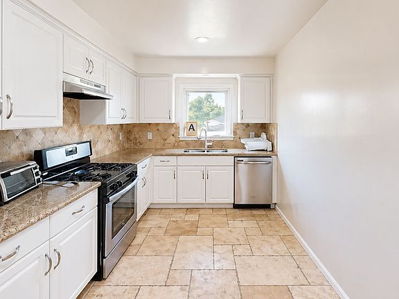 4th image of 5135 63rd St