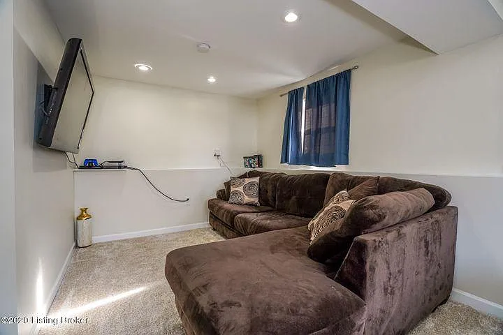 5203 Baywood Dr — Photo 22