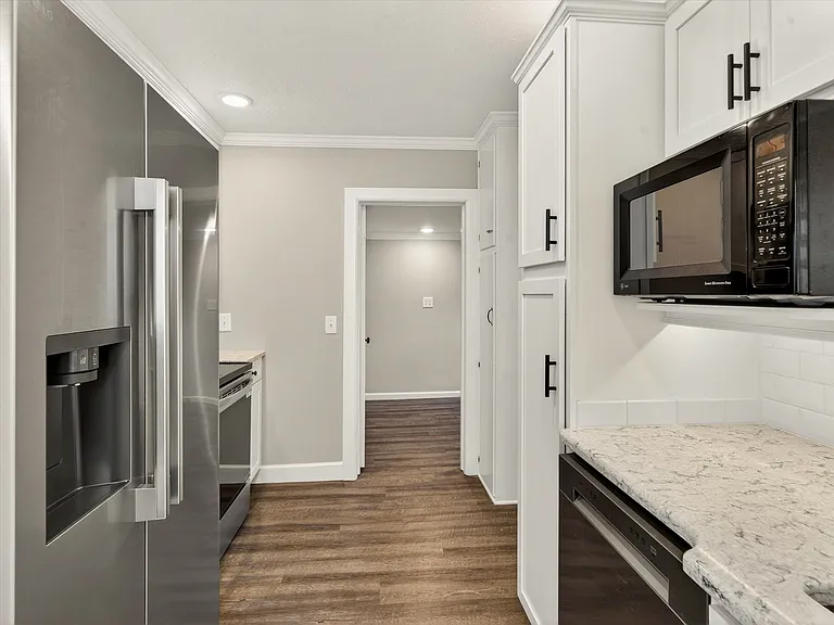 1183 Ridge Rd — Photo 6