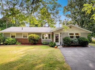 11 Springhill Rd, Framingham, MA 01701